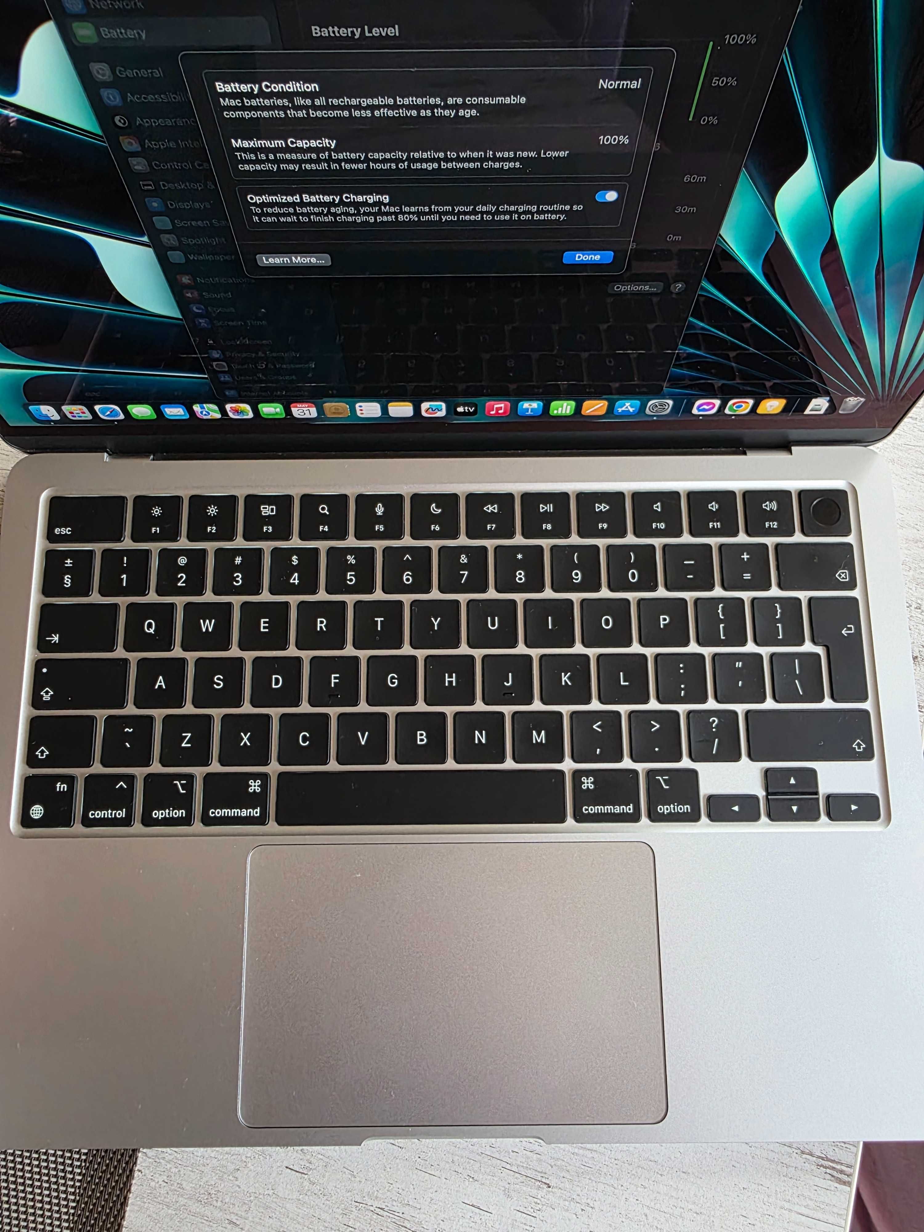 MacBook Air 13.6”  M3.