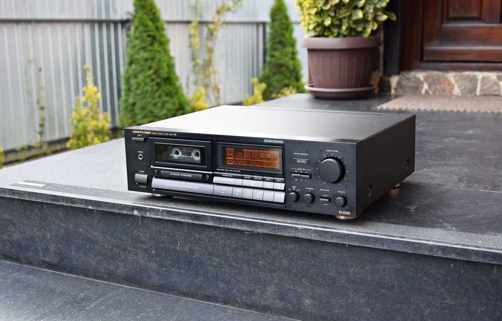 Deck 3 Head Onkyo TA-2550, casetofon