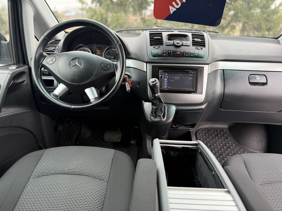 Mercedes Vito Business 8+1 / CUTIE AUTOMATA / LED / 2013 / TRAPA
