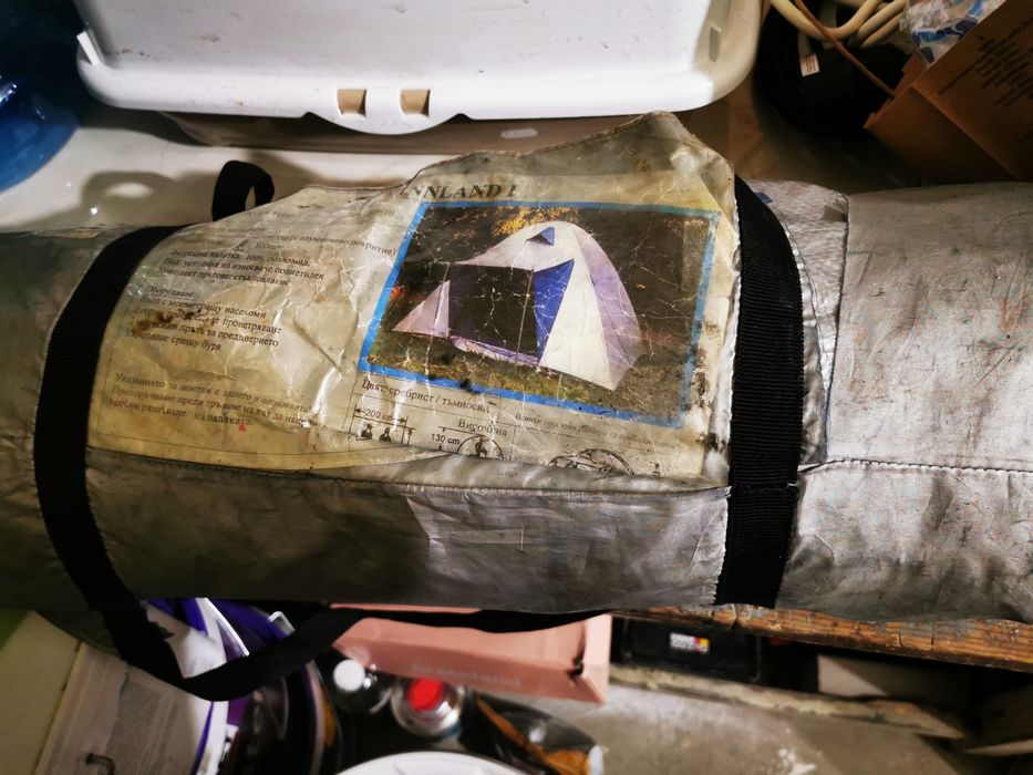 Палатка за къмпинг