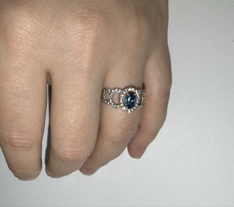 Серебряное кольцо