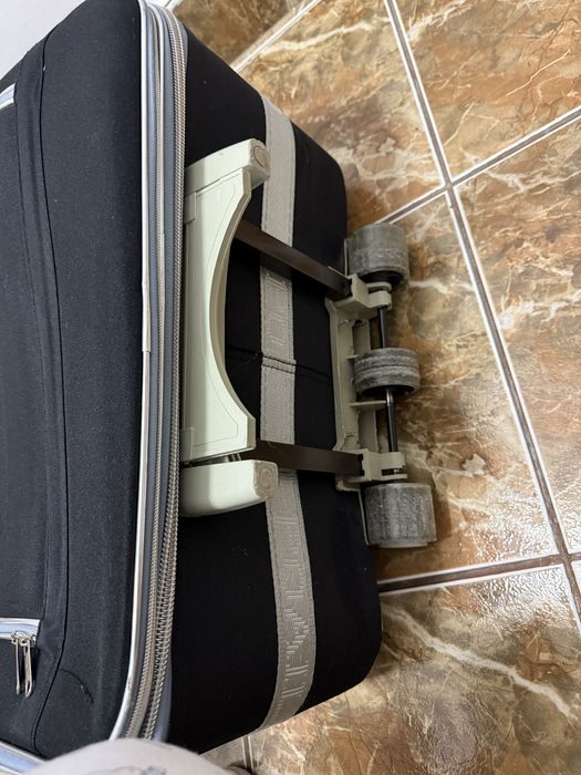 Troler mare in stare foarte buna