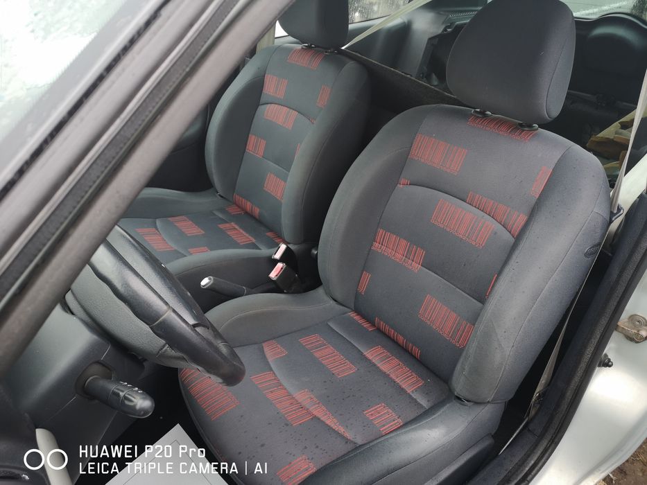 Рено Клио 1.5 дци 82к.с. НА ЧАСТИ