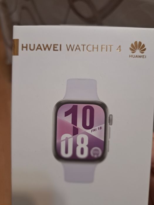 Смарт часовник HUAWEI WATCH FIT 4