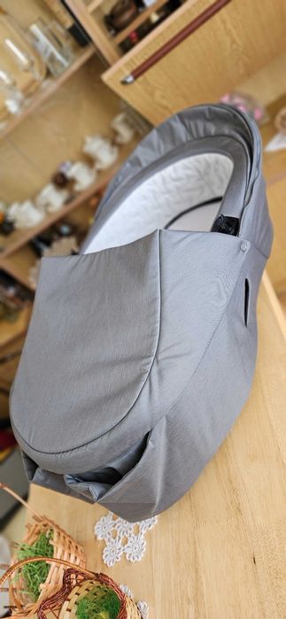 STOKKY XPLORY X + кош за новородено