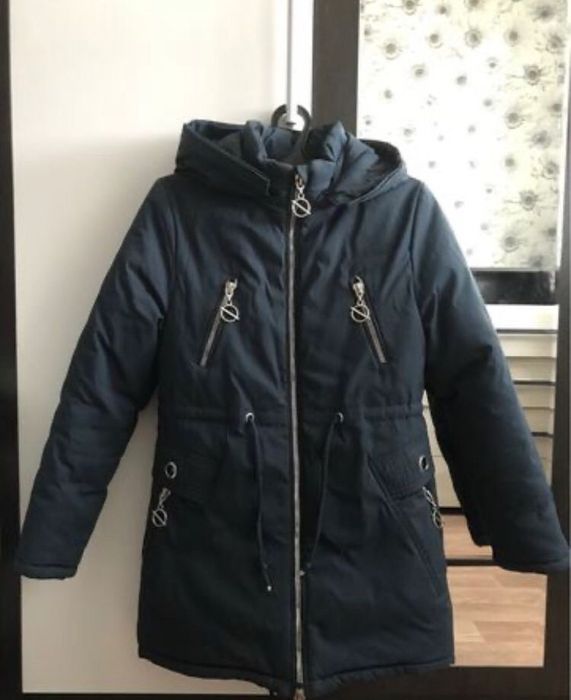 Куртка на девочку