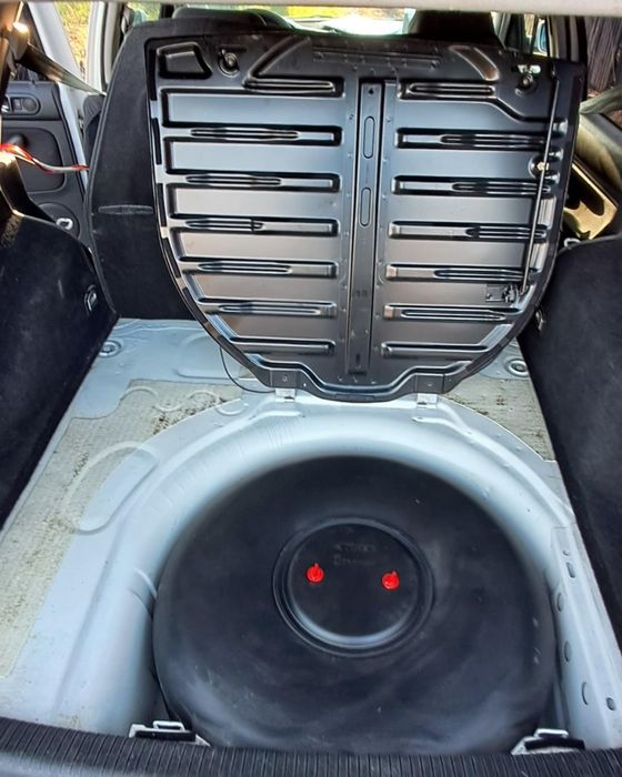 Vând golf 4,2.0 benzină +GPL