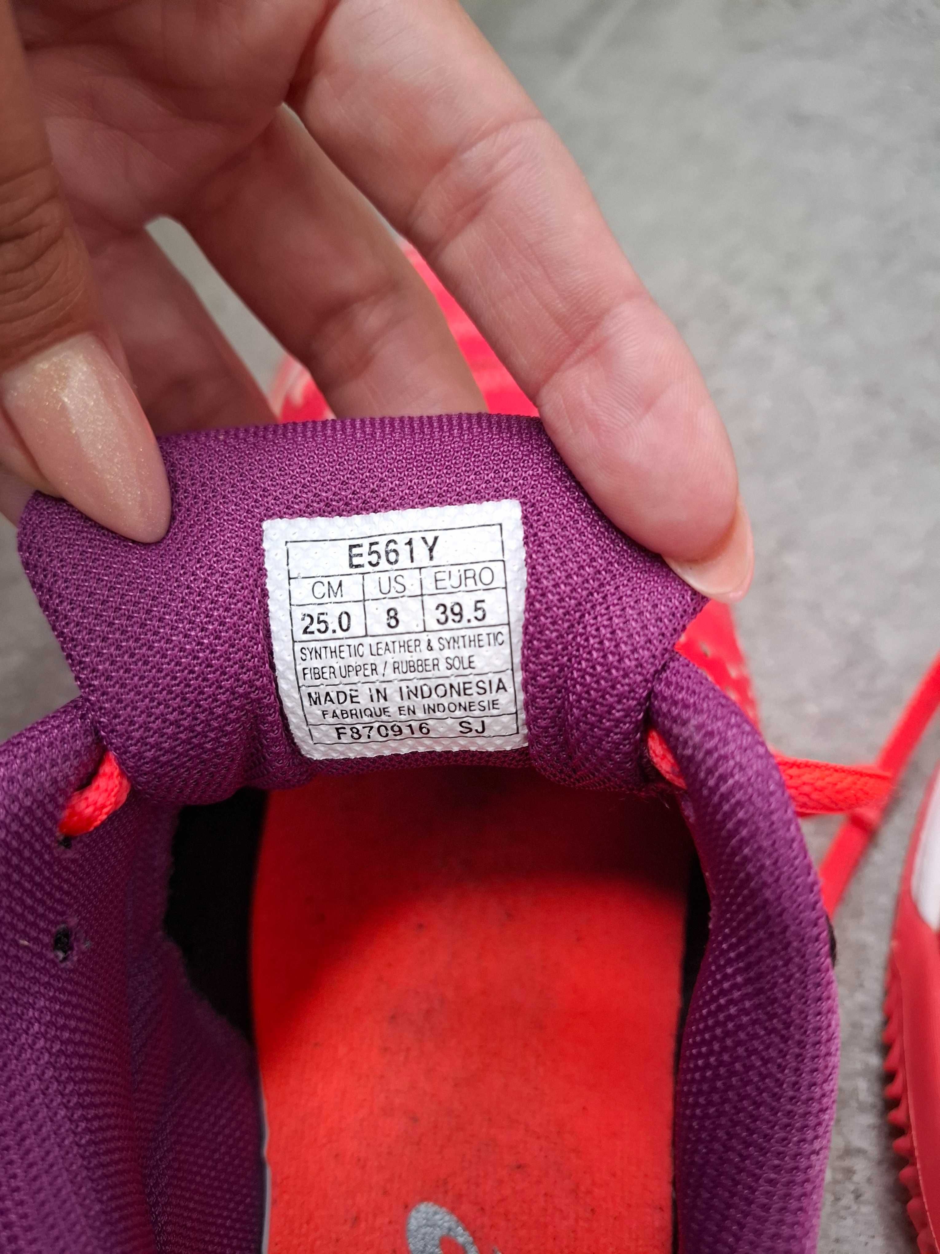 Дамски Маратонки Asics