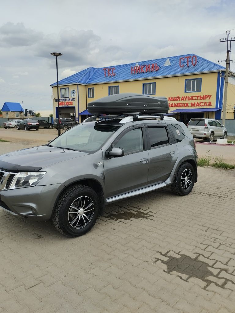 Продам диски почти новые .