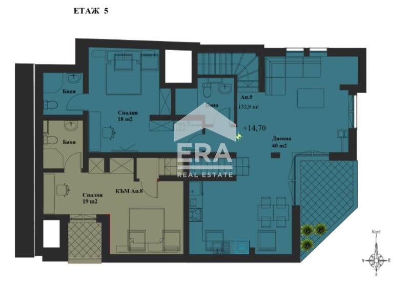ЕРА Фаворит продава елегантен мезонет с панорамна гледка и три балкона