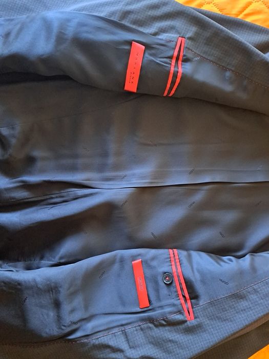 Мъжко сако HUGO BOSS - тъмно сиво