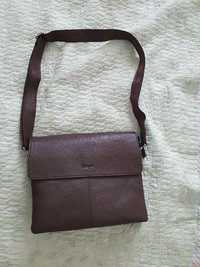 Продам барсетка  сумка или портфель новая кожаная коричневого цвета