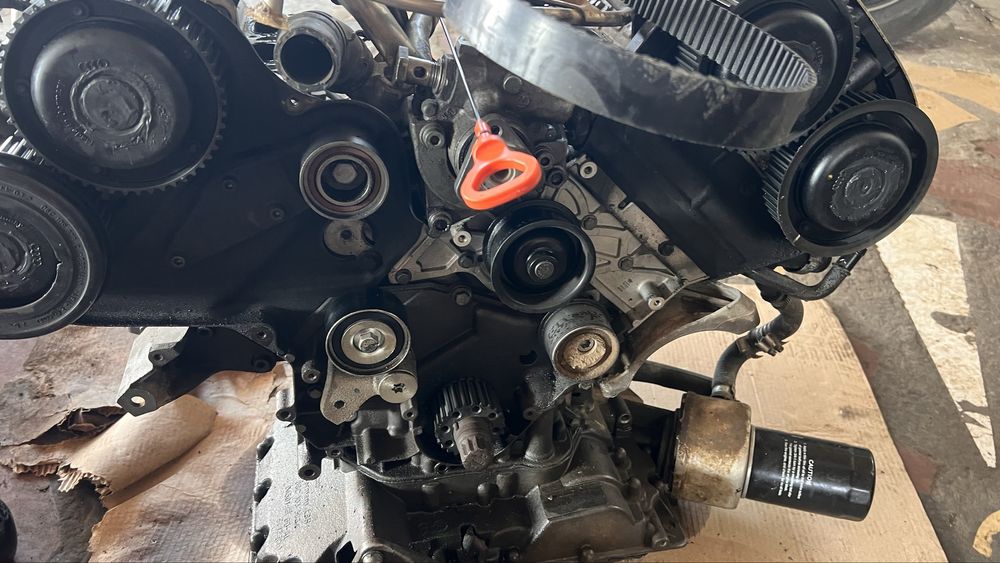 Ауди а4 мотор 3 обем 2003 год