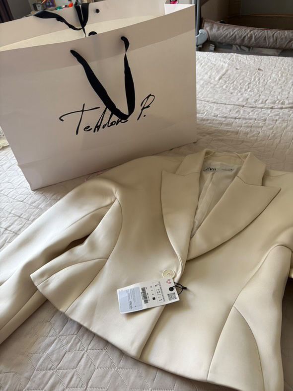 Нов сет, костюм Zara
