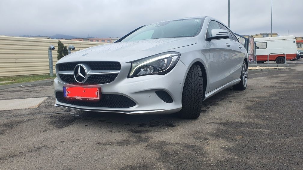 Mercedes CLA 200