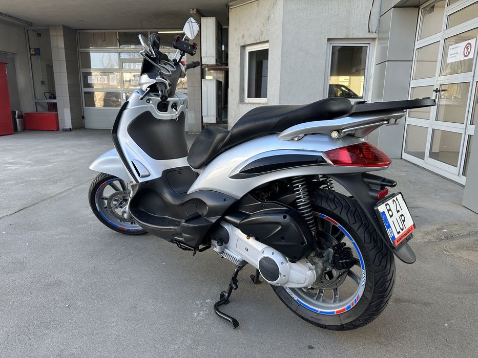 Piaggio -Beverly-250cc- Impecabil-14 mii de km!!