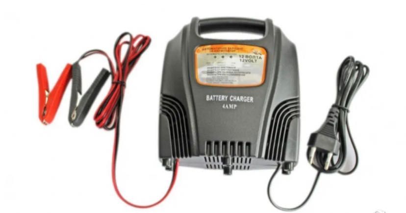 Зарядно за акумулатор 4А
