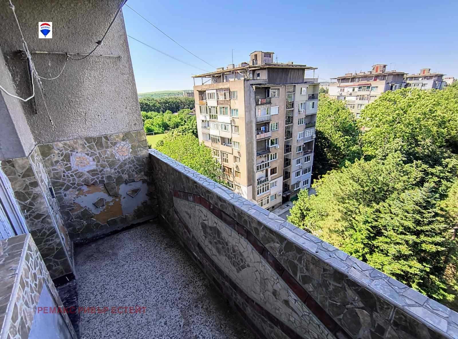 Тристаен апартамент за продажба кв. Възраждане