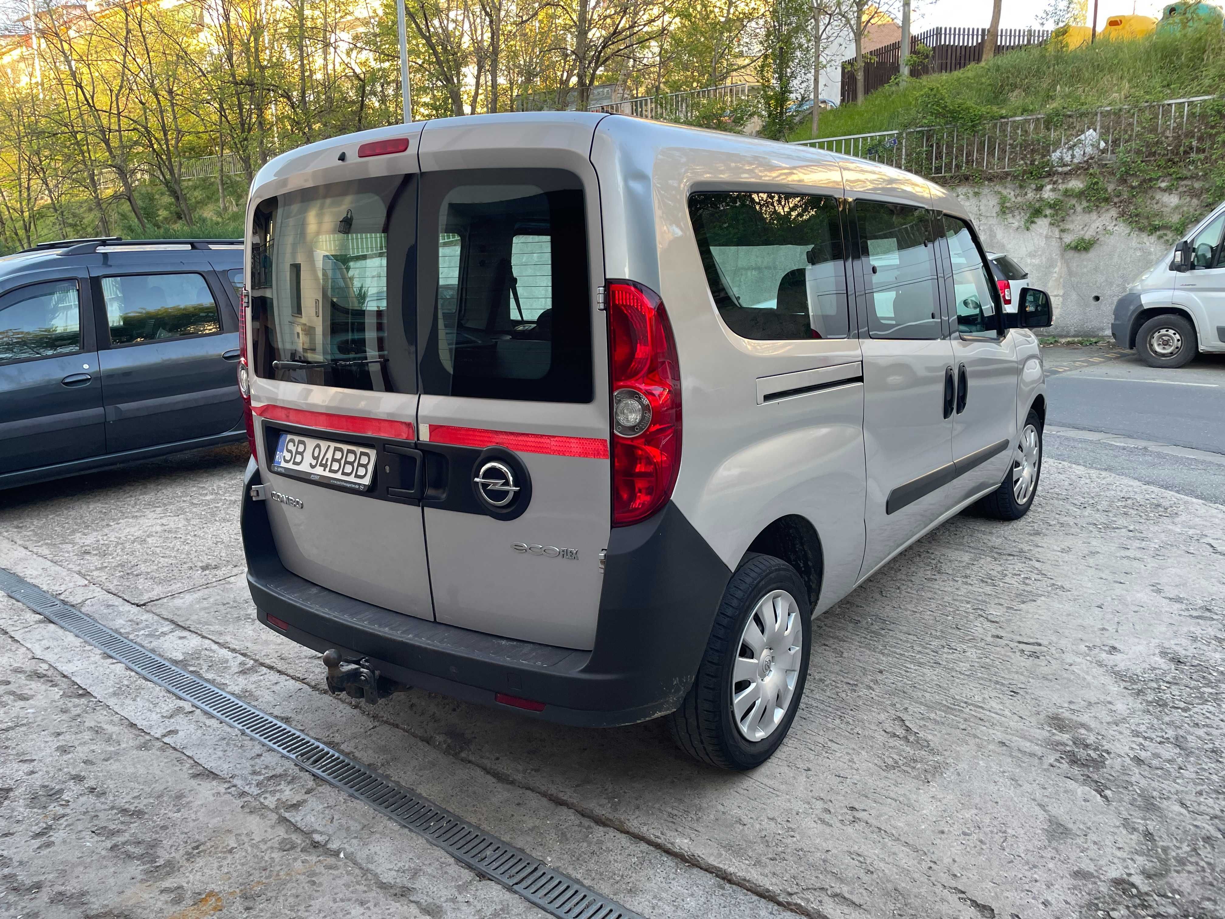 Opel Combo Maxi. 5  locuri. Clima  An 2016