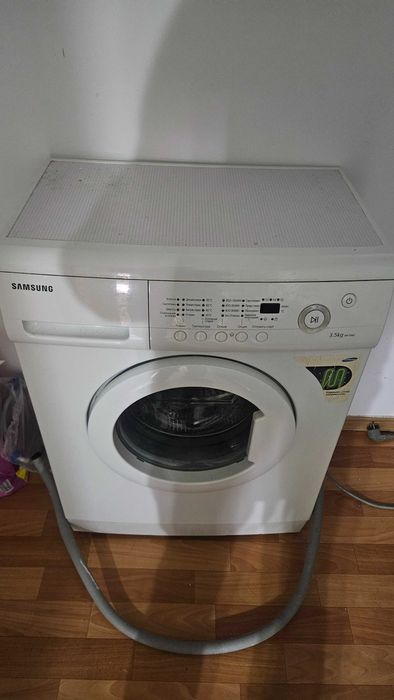 Две стиральные машинки