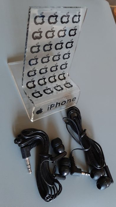 Наушники, Подставка для телефона!