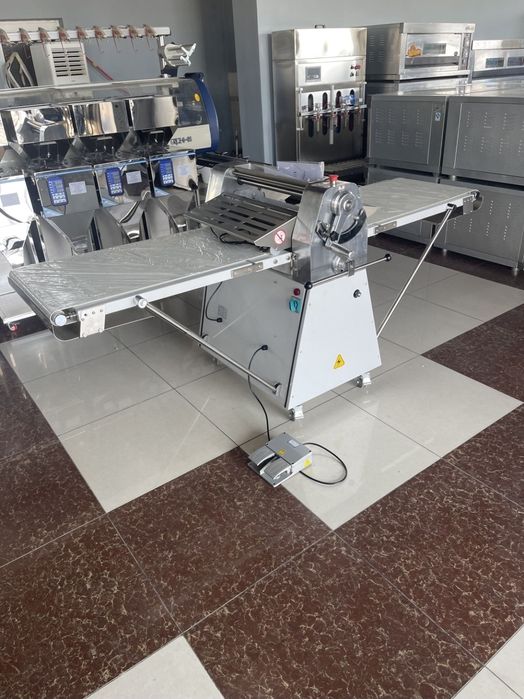 Тестораскаточная машина - Xamir yoyish uskunasi (Testoraskatka)
220 Vo