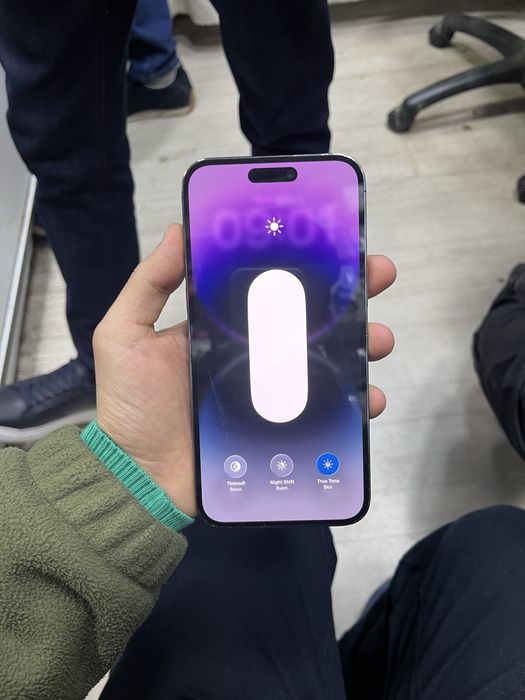 Iphone 14pro max 85%