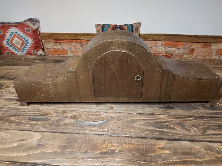 Часовник Junghans