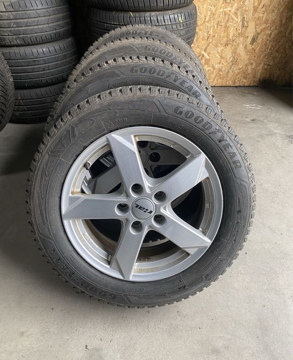 Jante aliaj R16 5x112 cu anvelope M+S 205 60 16