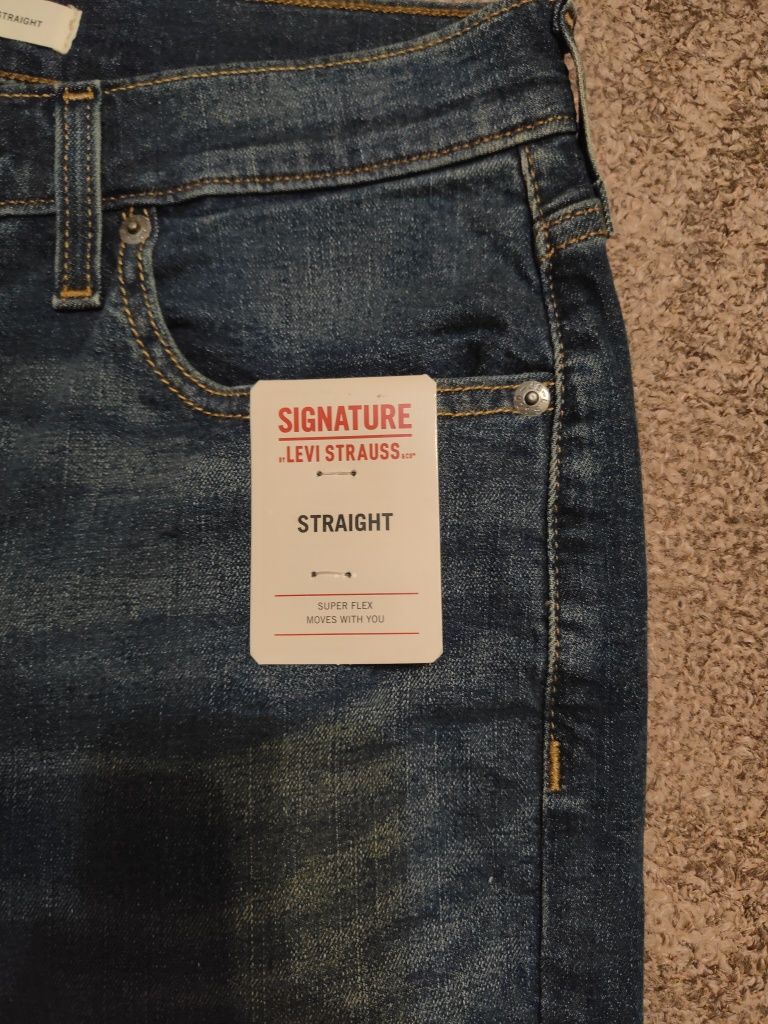 blugi Levi Strauss