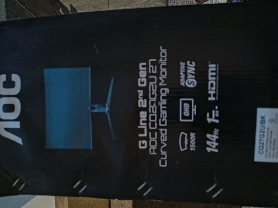 Vand monitor curbat de gaming aoc