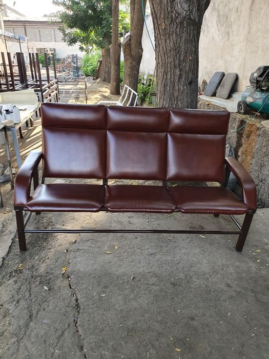 Офисные диваны (зал ожидания)