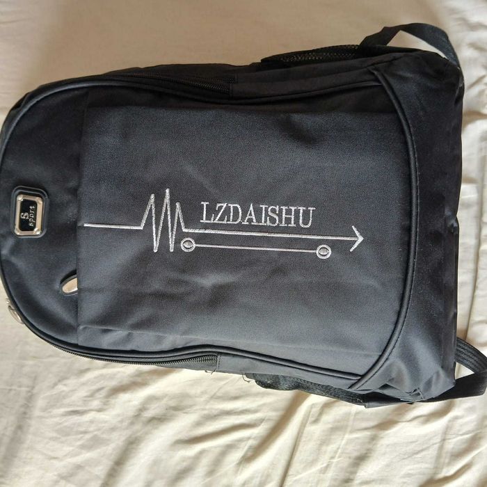 Rucsac cu capacitate mare,compartimente multiple,material durabil,,nou