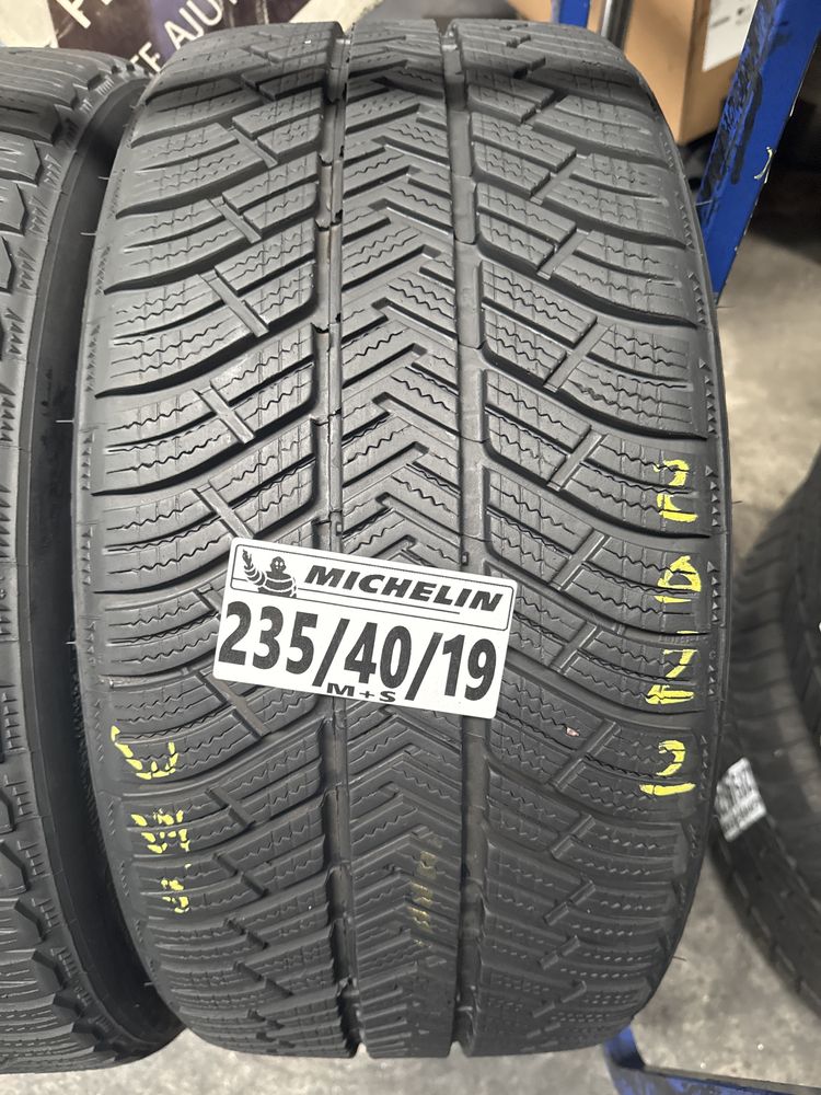 235/40/19 Michelin M+S