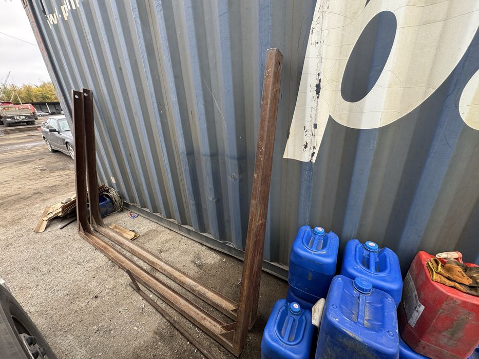 Продам конники  3 штуки