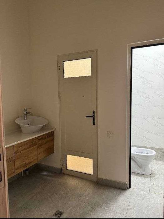 Аренда и продажа нежилого помещения под офис