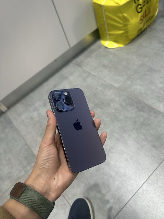 Продам айфон 14 про 256гб