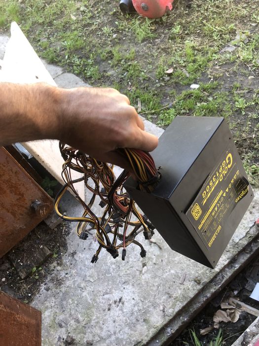 Vand pachet placi video mining si Surse