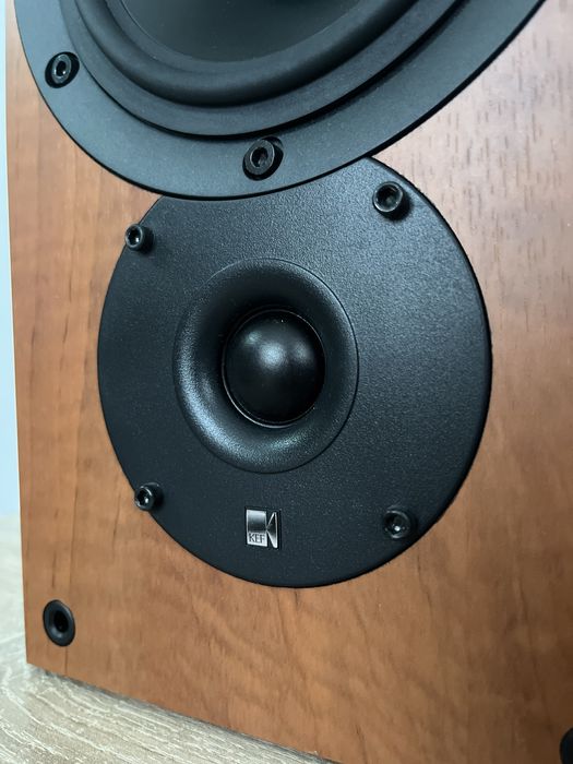 Boxe de raft Kef Cresta 10