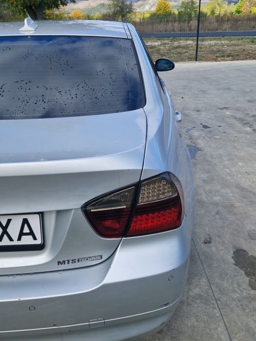 Vând bmw e90 320d