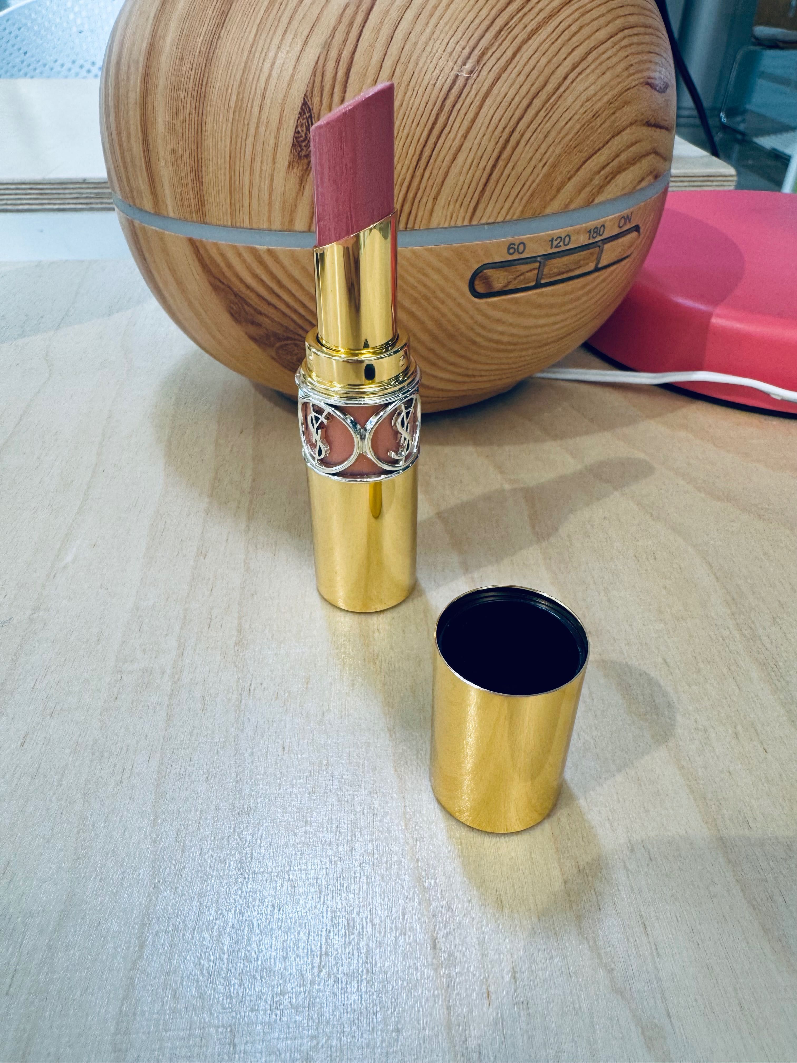 Yves Saint Laurent червило