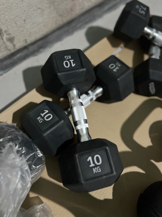 Pachet TechnoGym KETTLEBELL /Gantera Hexagonala 12 buc