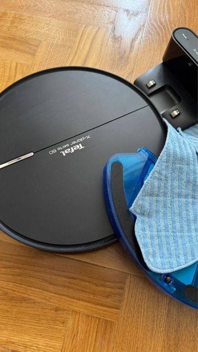 Продам робот пылесос