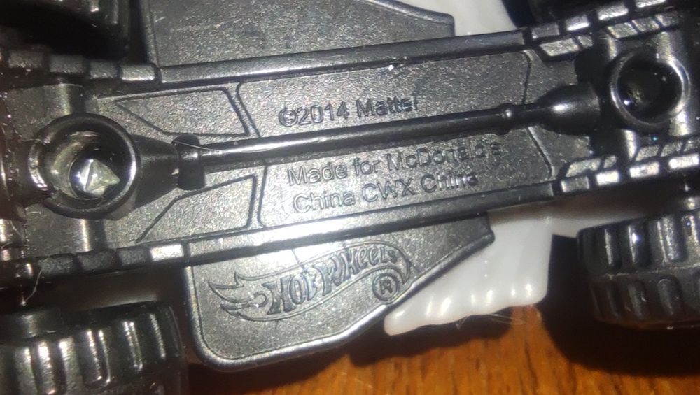 Машинки 2 шт фирменные Юнусабад-13