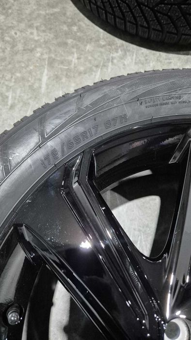 Jante Toyota AYGO X / Aygo 175/60 R18 Anvelope Iarna NOI