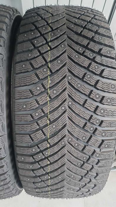 X-Ice North 4 SUV 275 50 R22 шипованные