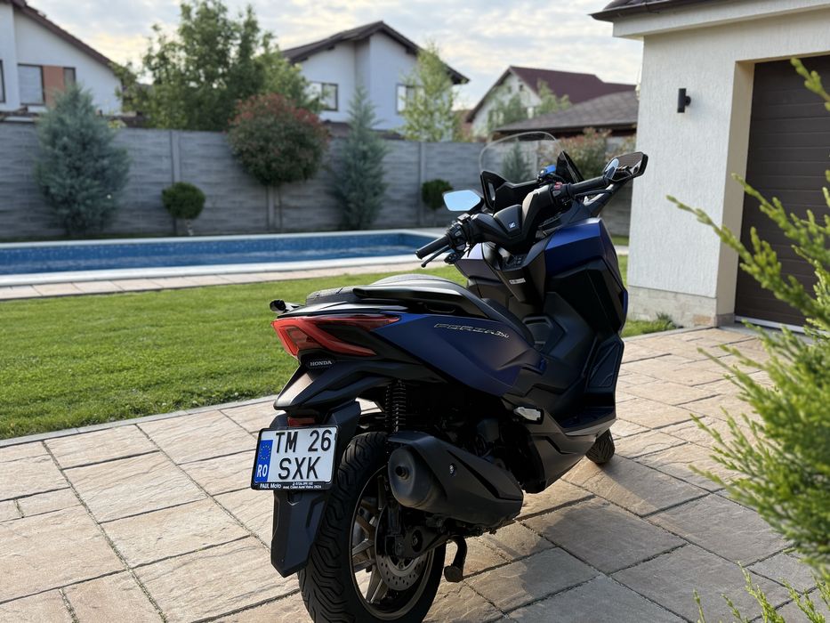 Scuter Honda Forza 350,  full , impecabil , 2024