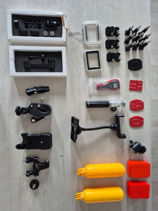 GoPro 7 Black + 2 Baterii + Accesorii