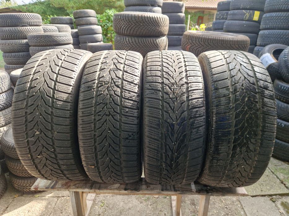 set cauciucuri; 245 45 19 de iarnă,m+s