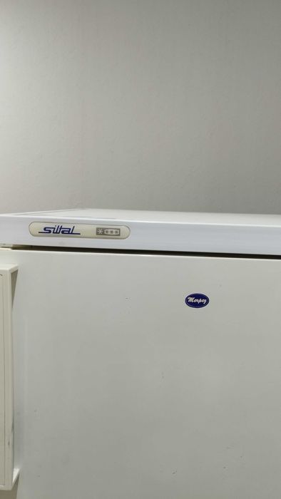 Фризер вертикалн